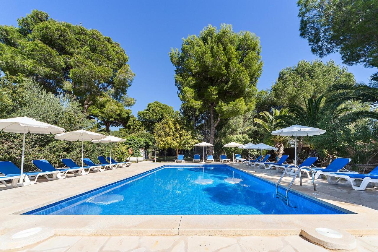 Hotel Cala Murada Bagian luar foto