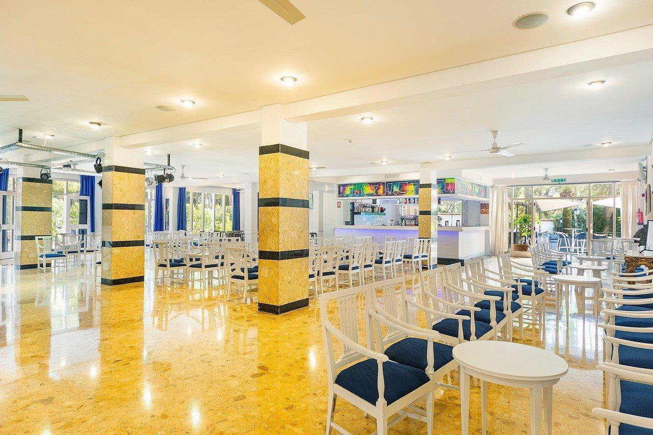 Hotel Cala Murada Bagian luar foto