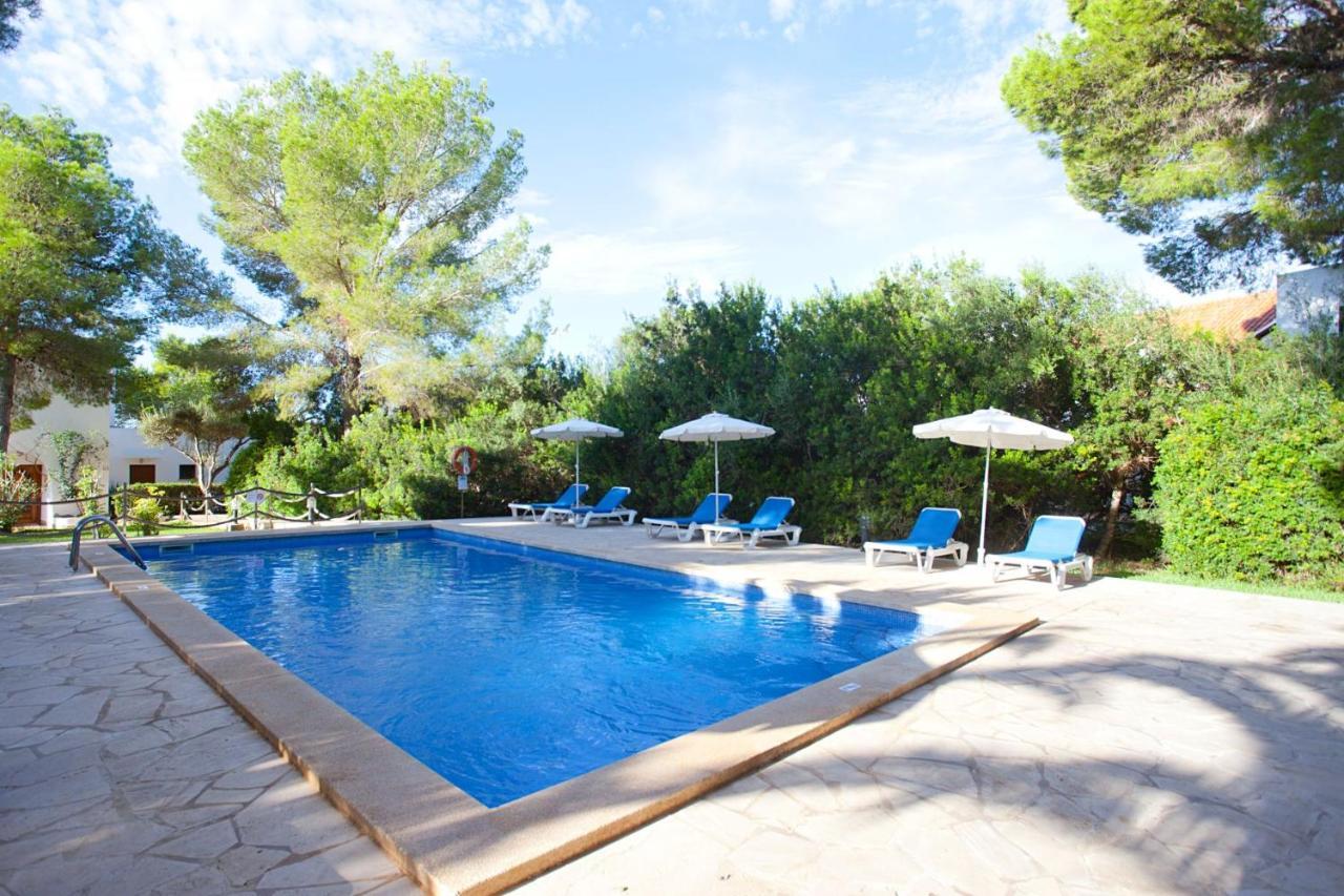 Hotel Cala Murada Bagian luar foto