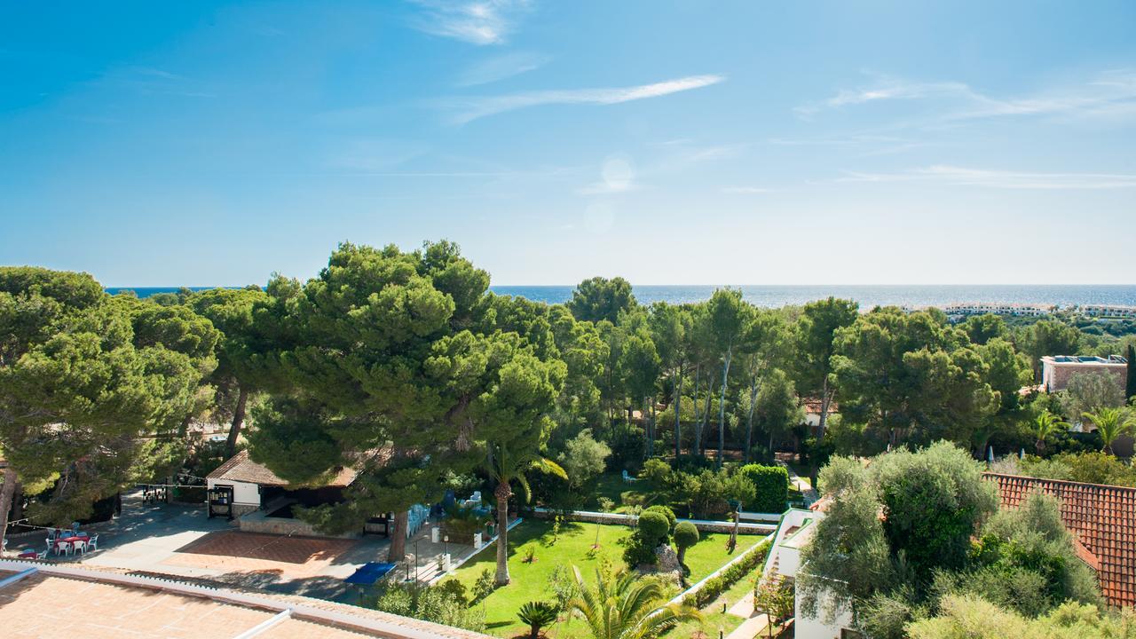 Hotel Cala Murada Bagian luar foto