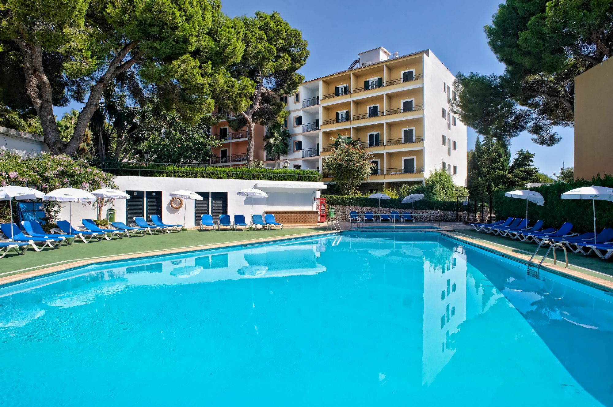 Hotel Cala Murada Bagian luar foto
