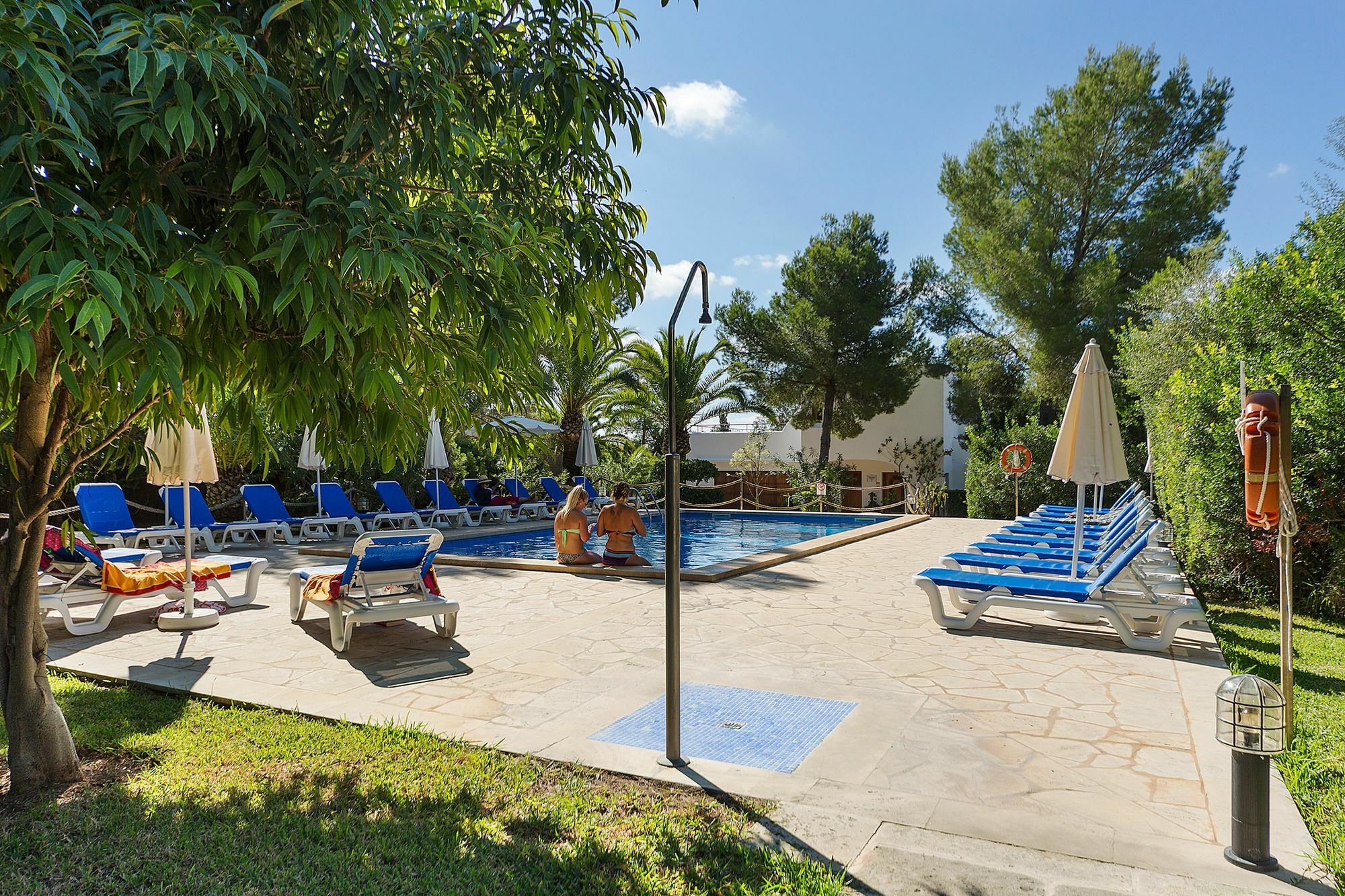 Hotel Cala Murada Bagian luar foto